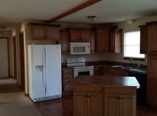 112 Sunset Cir, White City, KS 66872