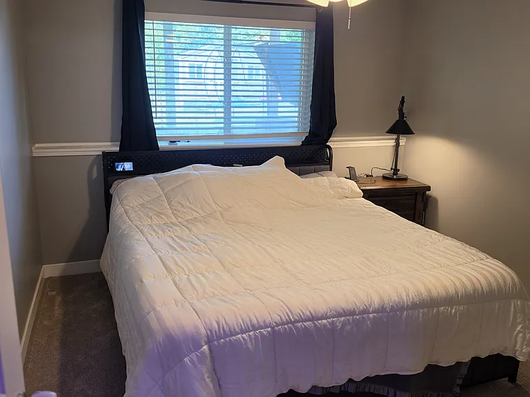 14021 Cheshire Ln N — Photo 19