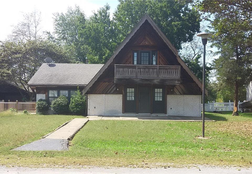 1st image of 844 Newport Bay Dr