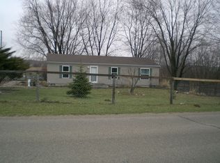 4326 Thorn Rd, Walkerton, IN 46574