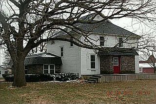 1st image of 4395 NE 88th St
