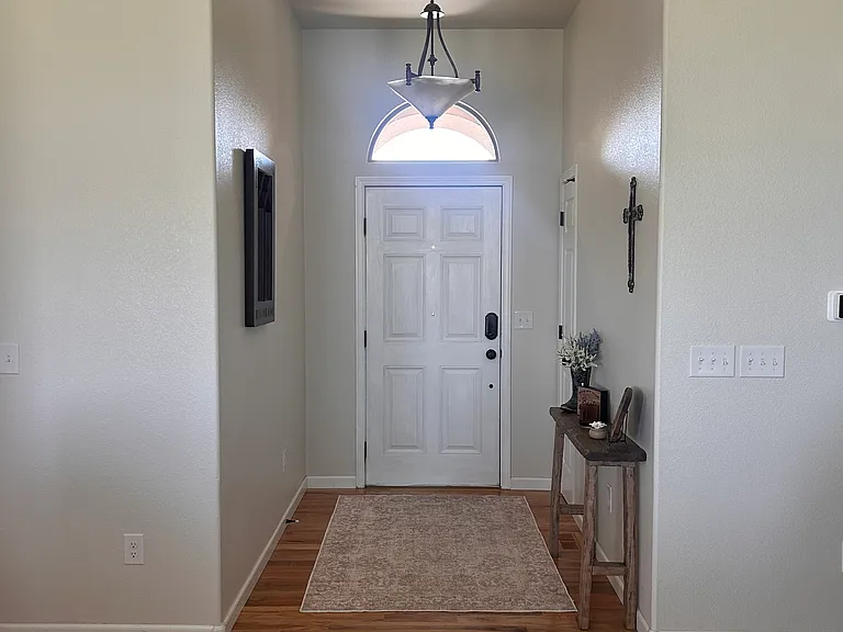 1111 Verlan Way — Photo 5