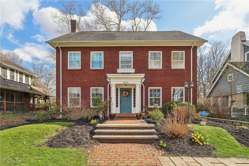 Real estate listing image