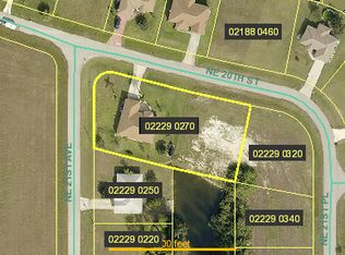 2106 NE 20th St, Cape Coral, FL 33909