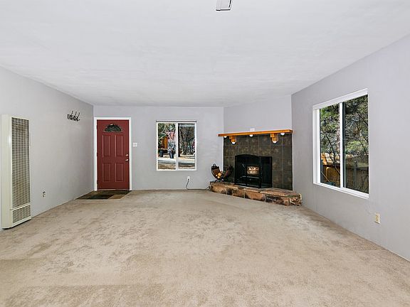 3rd image of 333 Los Angeles Ave
