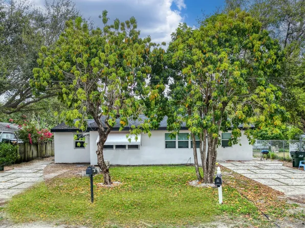 118 SW 7th Street, Delray Beach, FL 33444