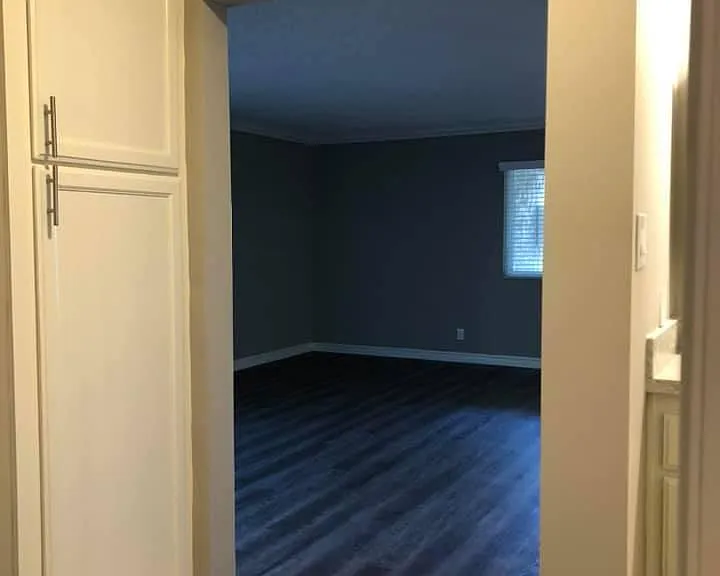 11051 Bloomfield St #D — Photo 15