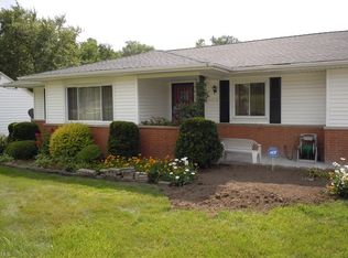 5308 Bartlett Rd, Bedford Heights, OH