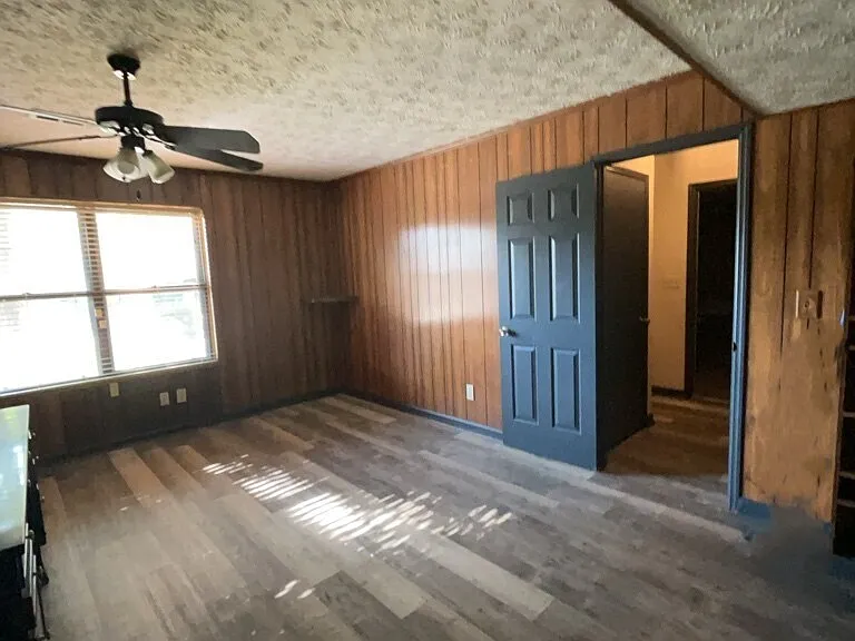 1265 Herrington Rd — Photo 39