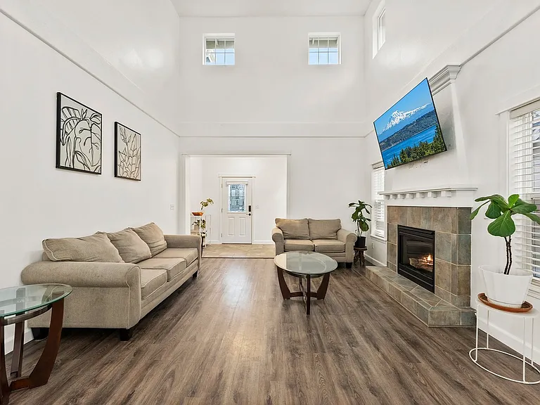 10115 Terra Valley St SE — Photo 6
