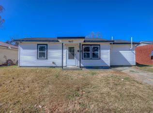 907 Princeton Ave, Bossier City, LA 71112