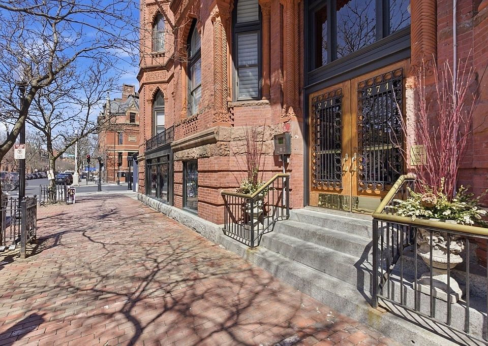 1st image of 271 Dartmouth St APT 1F