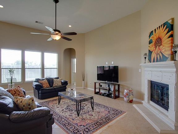 2nd image of 4003 Pearl Pass Ln