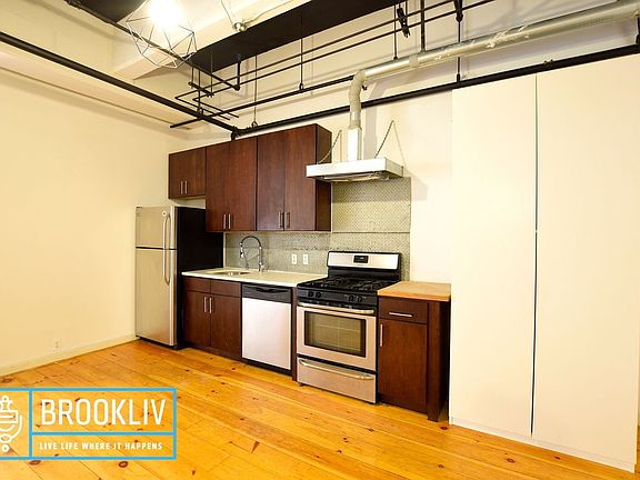 5th image of 350 Manhattan Ave APT 103