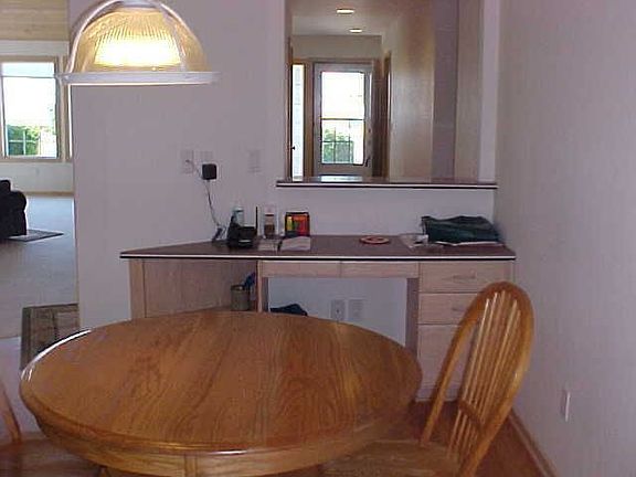 Breakfast Nook/Desk