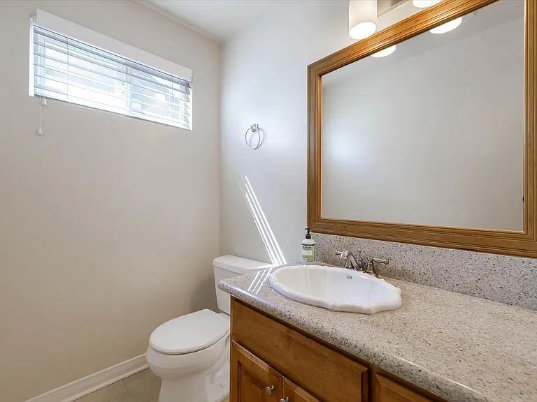 3424 Bellevue Ave — Photo 12