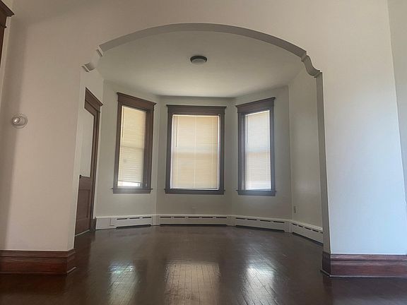 4th image of 1922 S 57th Ct #1