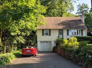 7 Guenter St, Butler, NJ 07405