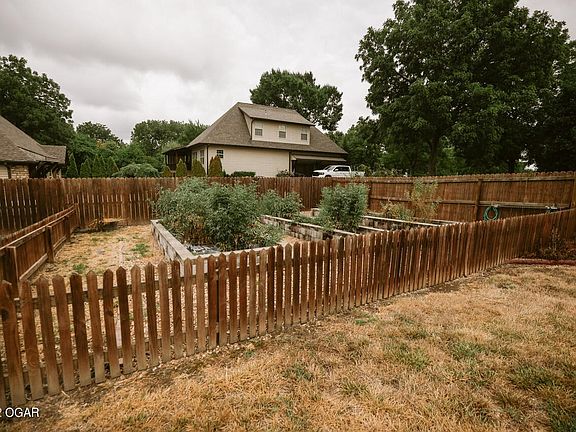 2nd image of 2166 Noahs Ark Ln