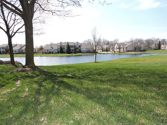 2nd image of 39487 Village Run Dr #184