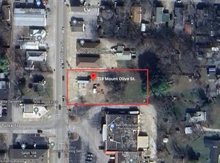 719 S Mount Olive St #5, Siloam Springs, AR 72761