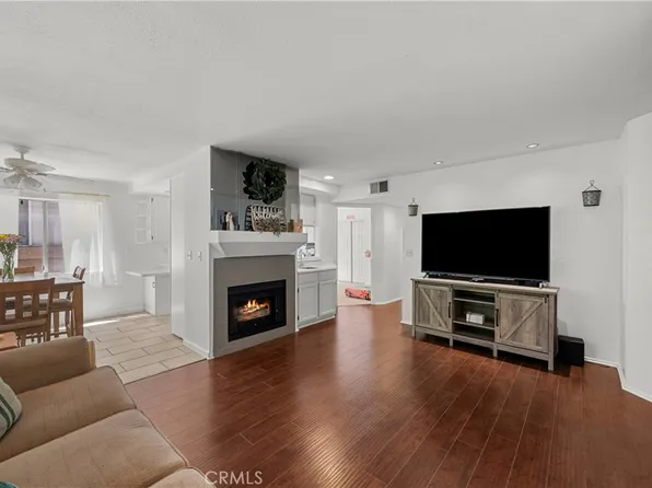 19814 Sandpiper Pl Unit 29, Santa Clarita, CA 91321
