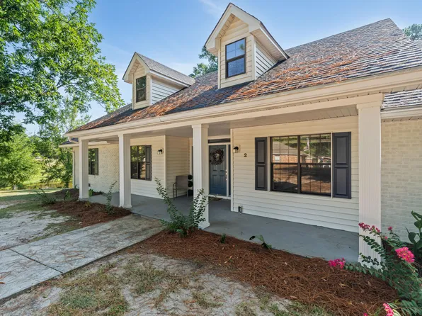 2 Hatten Rd, Hattiesburg, MS 39402