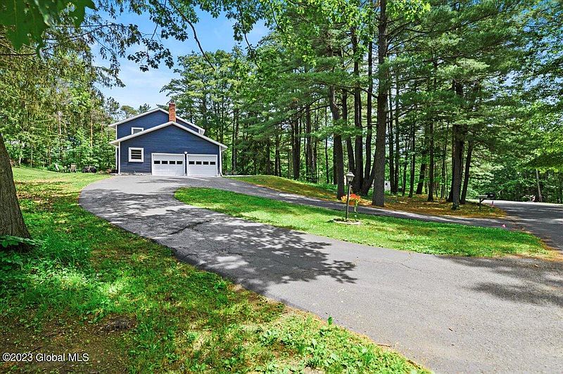 4th image of 68 Birch Drive