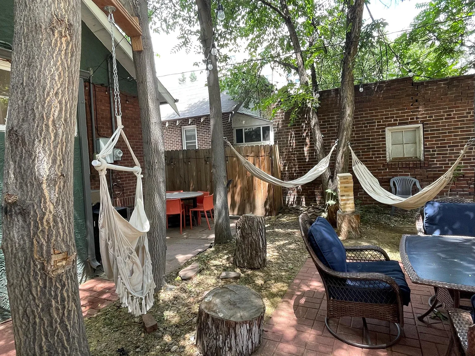 330 S Lafayette St — Photo 4