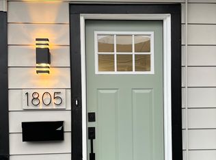 1805 W Norwegian St, Pottsville, PA 17901