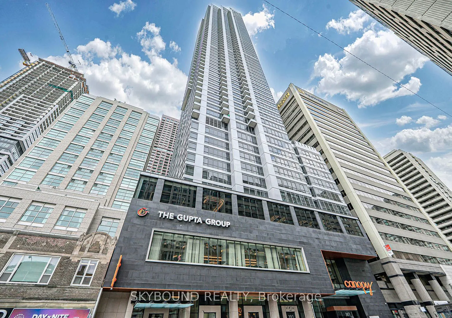 2 bed, $2,500 — Photo 1