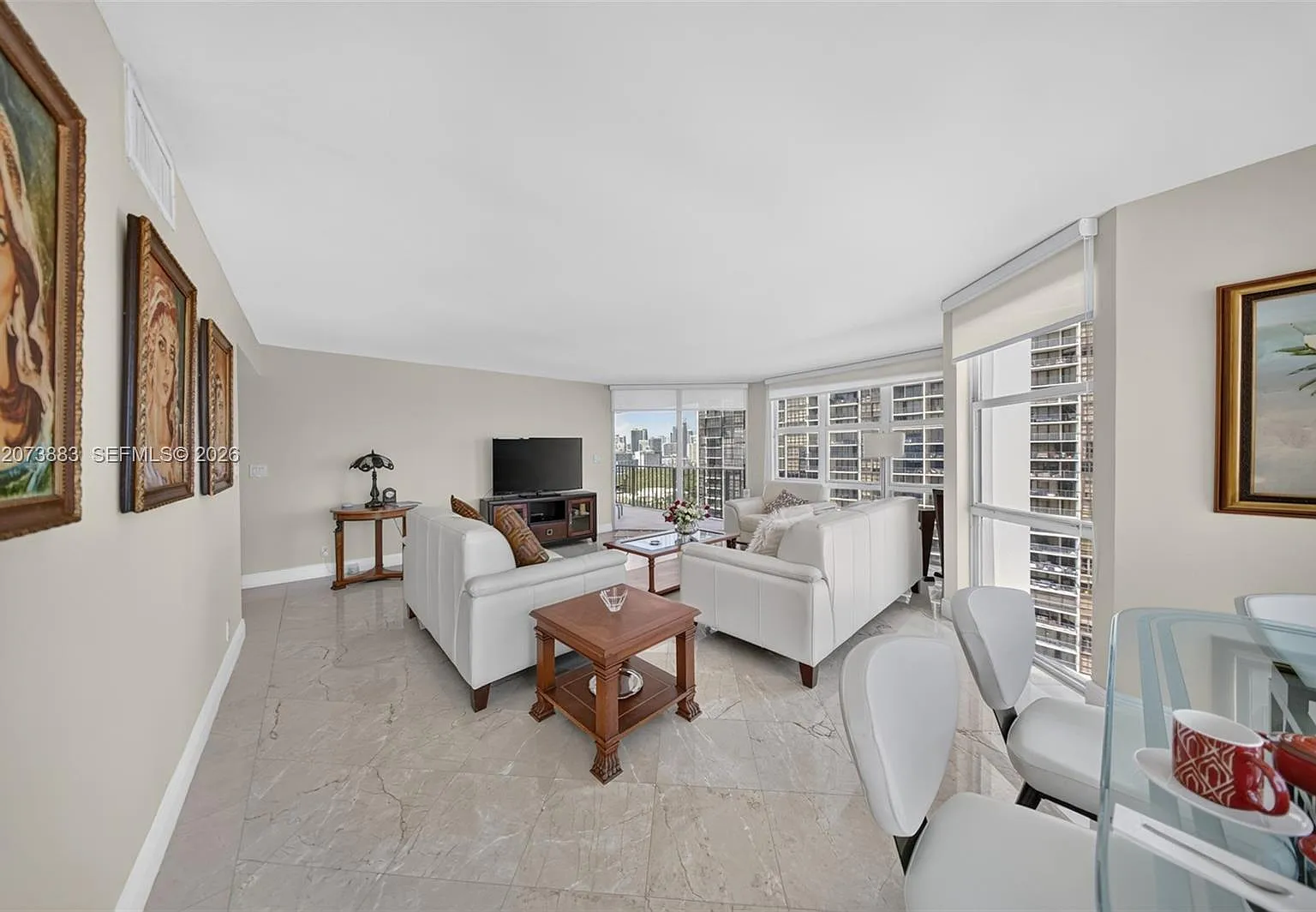 1915 Brickell Ave — Photo 4