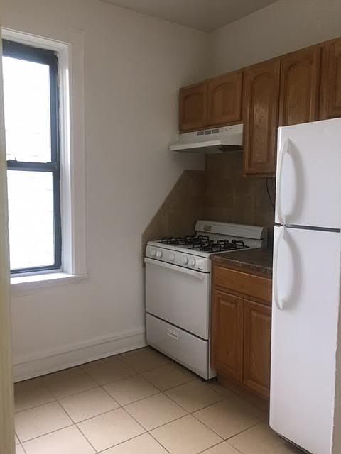 1st image of 2526 44th St APT 1D