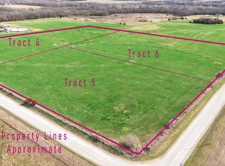 16 E 1400th Rd, Baldwin City, KS 66006