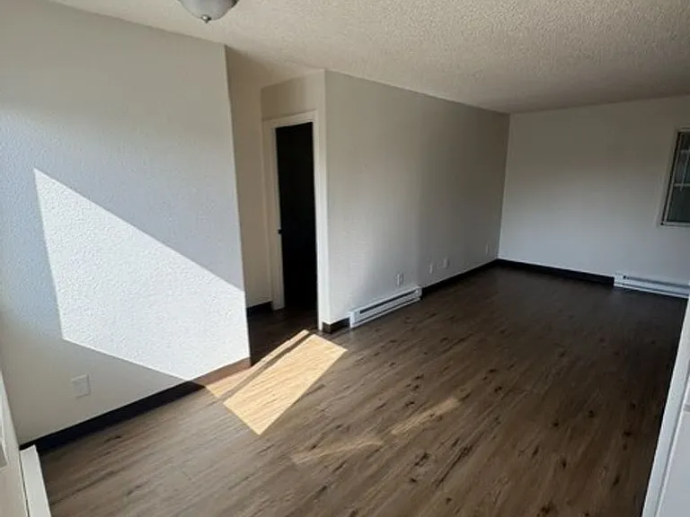Enjoy Half Off May's Rent in a Prime Location! — Photo 7