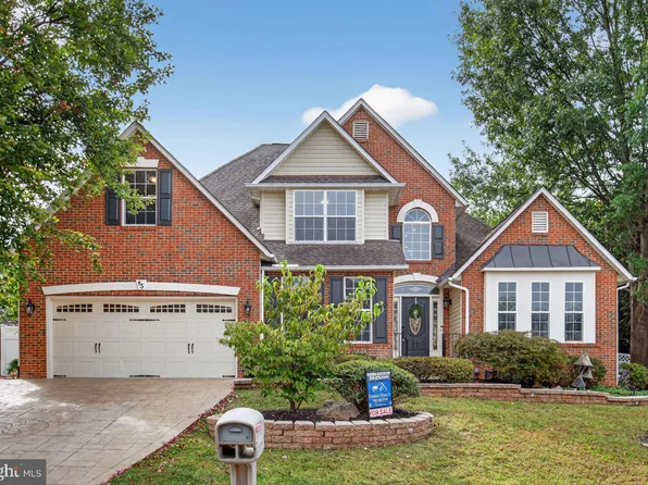 85 Basalt Dr, Fredericksburg, VA 22406