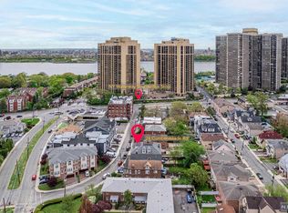 24 Cumbermeade Rd, Fort Lee, NJ 07024