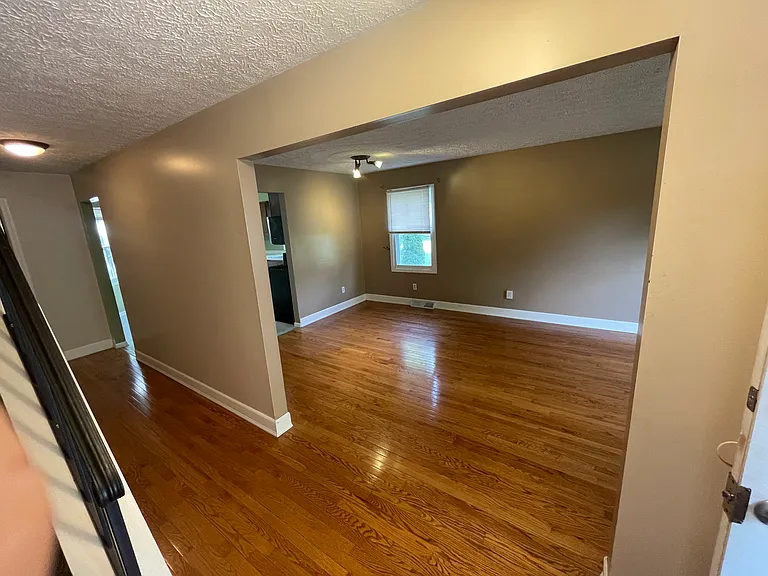 10 Trillium Ln — Photo 7