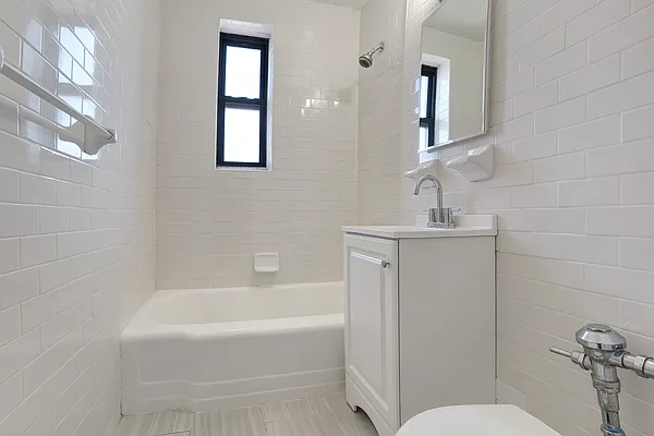 Rented by Algin Management | media 5