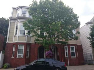 604 E 8th St, South Boston, MA 02127