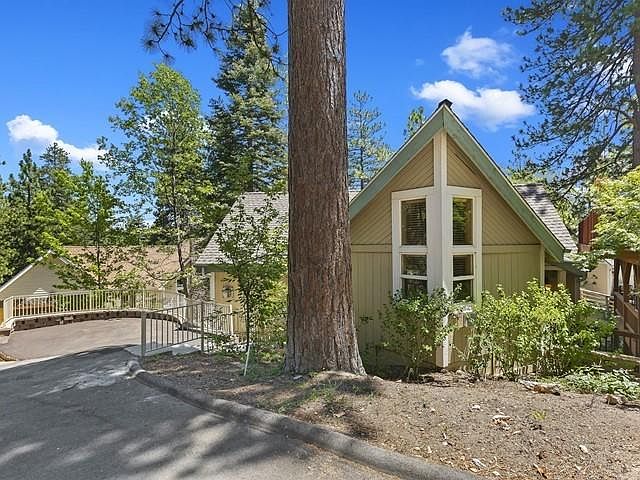 1st image of 26638 Annandale Ct
