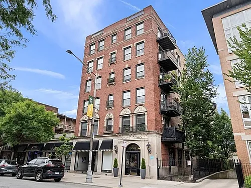 4144 N Sheridan Rd #503 Photo 1