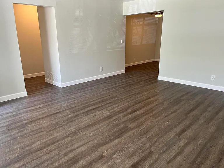 1419 SE 2nd St #1 — Photo 16