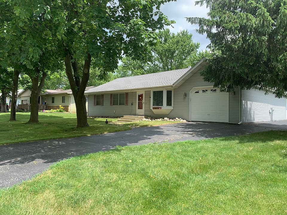 1st image of 2S363 Meadow Dr
