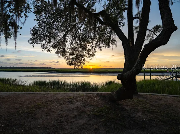 4 Marsh Harbor Dr #4A, Beaufort, SC 29907