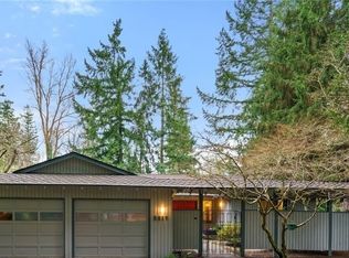 2213 Sahalee Dr W, Sammamish, WA 98074