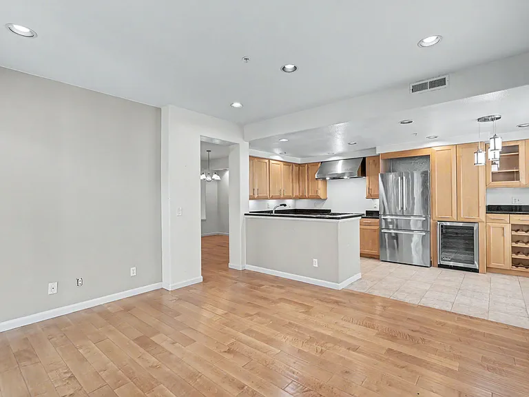 437 Camille Cir #1-11 — Photo 14