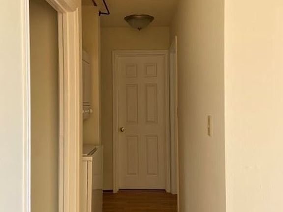 4th image of 445 Burnett Ave APT 303