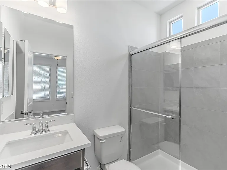 5733 Tioga Way — Photo 12