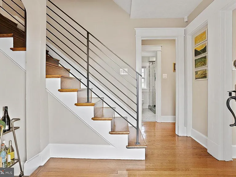 2347 S Arlington Ridge Rd — Photo 34